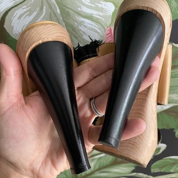 Excellent condition Nanette Lepore Strappy Wood & Leather Platform Heels - Picture 5 of 8